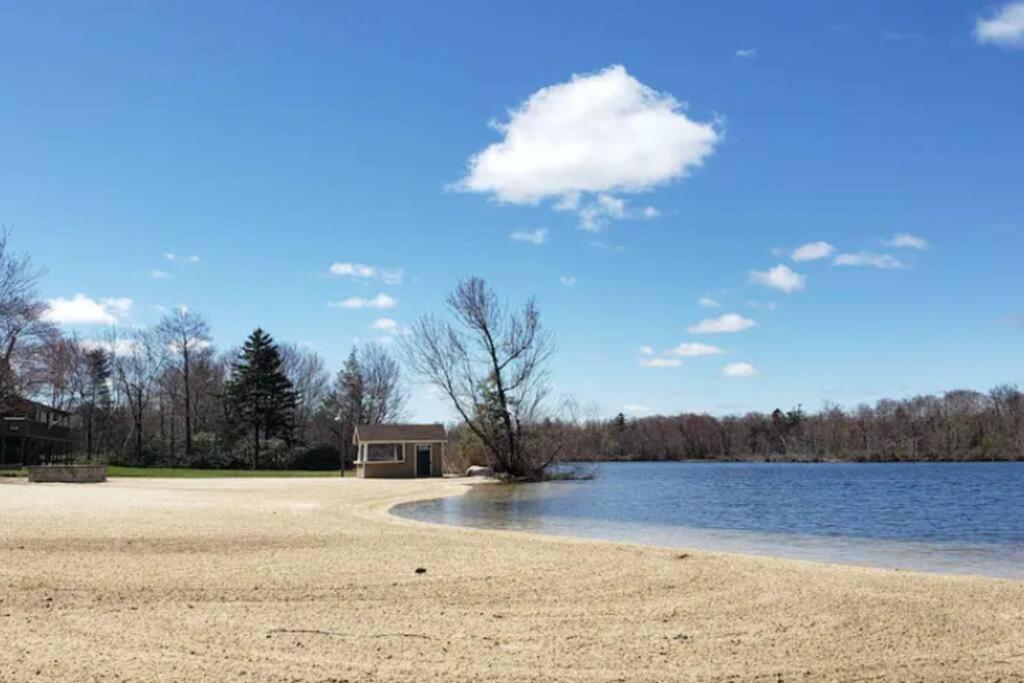 Walk To Pool & Beach - Spacious Gateway, Hot Tub, Game Room Pocono Country Place Exterior foto